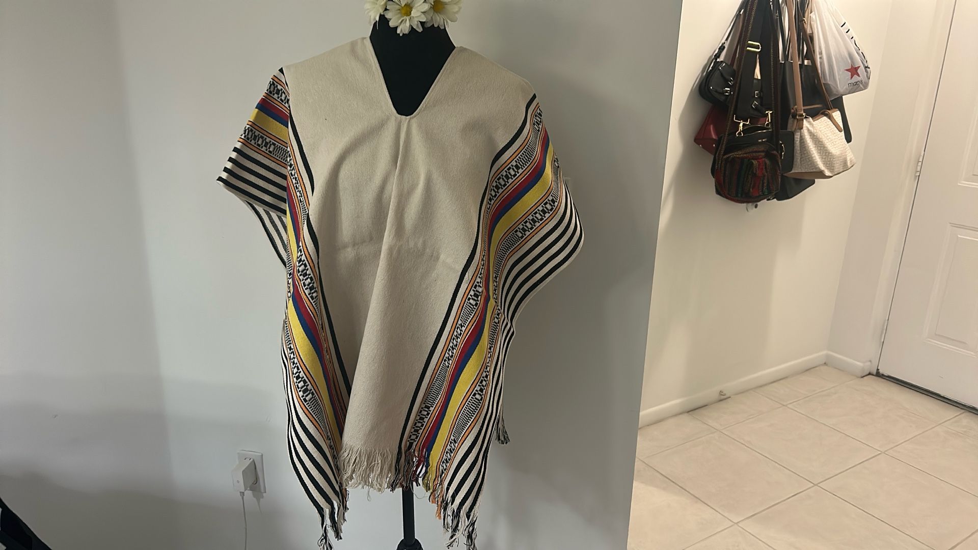 Poncho Colombiano Tricolor One Size Unisex