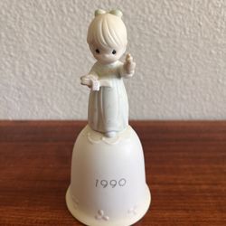 Vintage “1990 Once Upon A Holy Night” Ceramic Precious Moments Bell