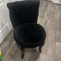 Accent Chair 