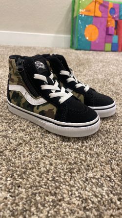 Vans Camo High tops with Side Zip (Infant/Toddler 7)