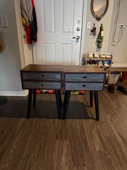 Nightstand set