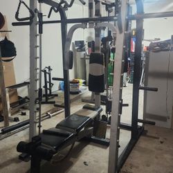 Golds Gym Workout Machine Bench Squat Rack