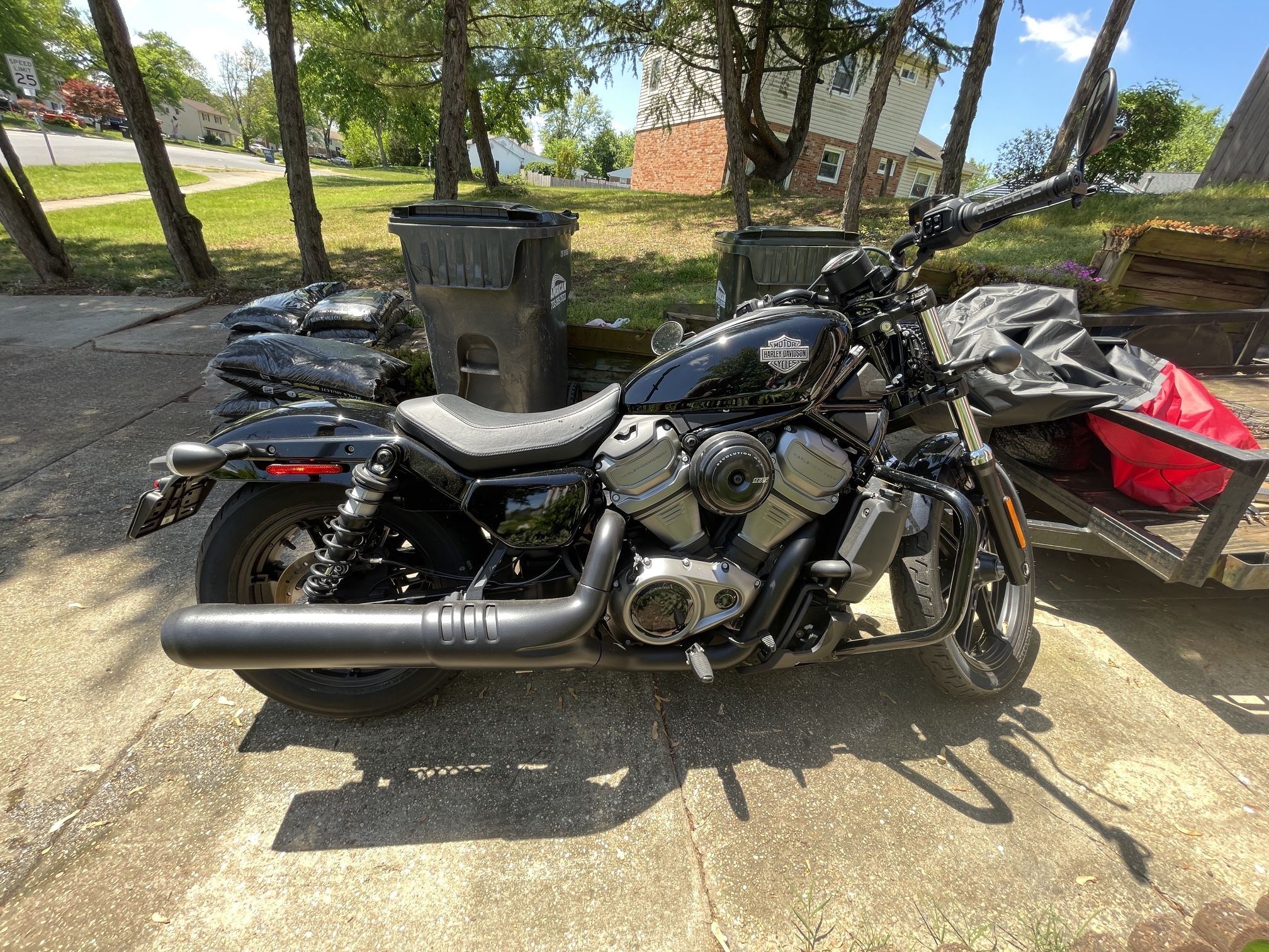 2023 Harley-Davidson Nightster RH975