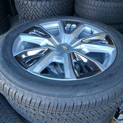 2025 NEW OEM ORIGINAL TAKEOFFS CHEVY SILVERADO HIGH COUNTRY 22 INCH HAVE TPMS SENSORS TIRES BRIDGESTONE 99 % $ 1875