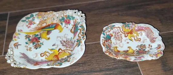 SET 2 +1 : ROYAL CROWN DERBY OLDE AVESBURY Ashtray, Candy Dish BONE CHINA