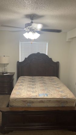 Queen Bedroom Set