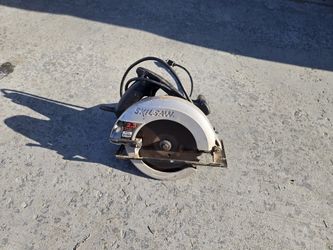 Skilsaw 5150 circular saw, 10 Amp motor, 2 and 1/3 HP,  works great