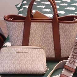 BOLSA Y CARTERA CHICA MK VAINILLA ORIGINALES 