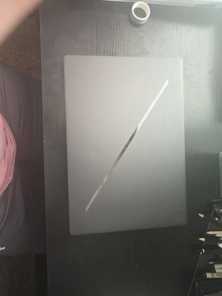 Gaming Laptop Rtx 4070 Intel i9 OLED 240hz monitor