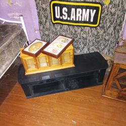 Nice Little Table With Two Cabinets And Two Little Pictures For 30 Bucks