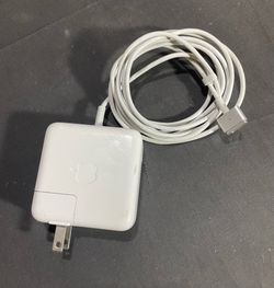 Apple MacBook power cord