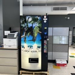 Soda Vending Machine (Vendo 821)