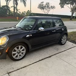 2012 Mini Cooper S- Used