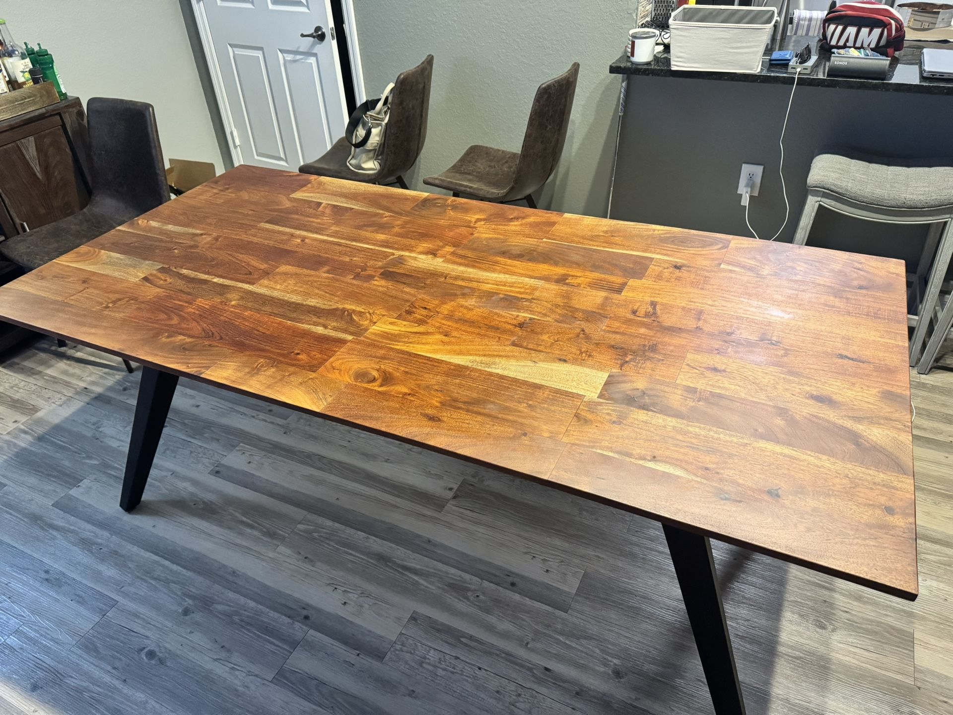 Walnut Dining Table - 6 Seater
