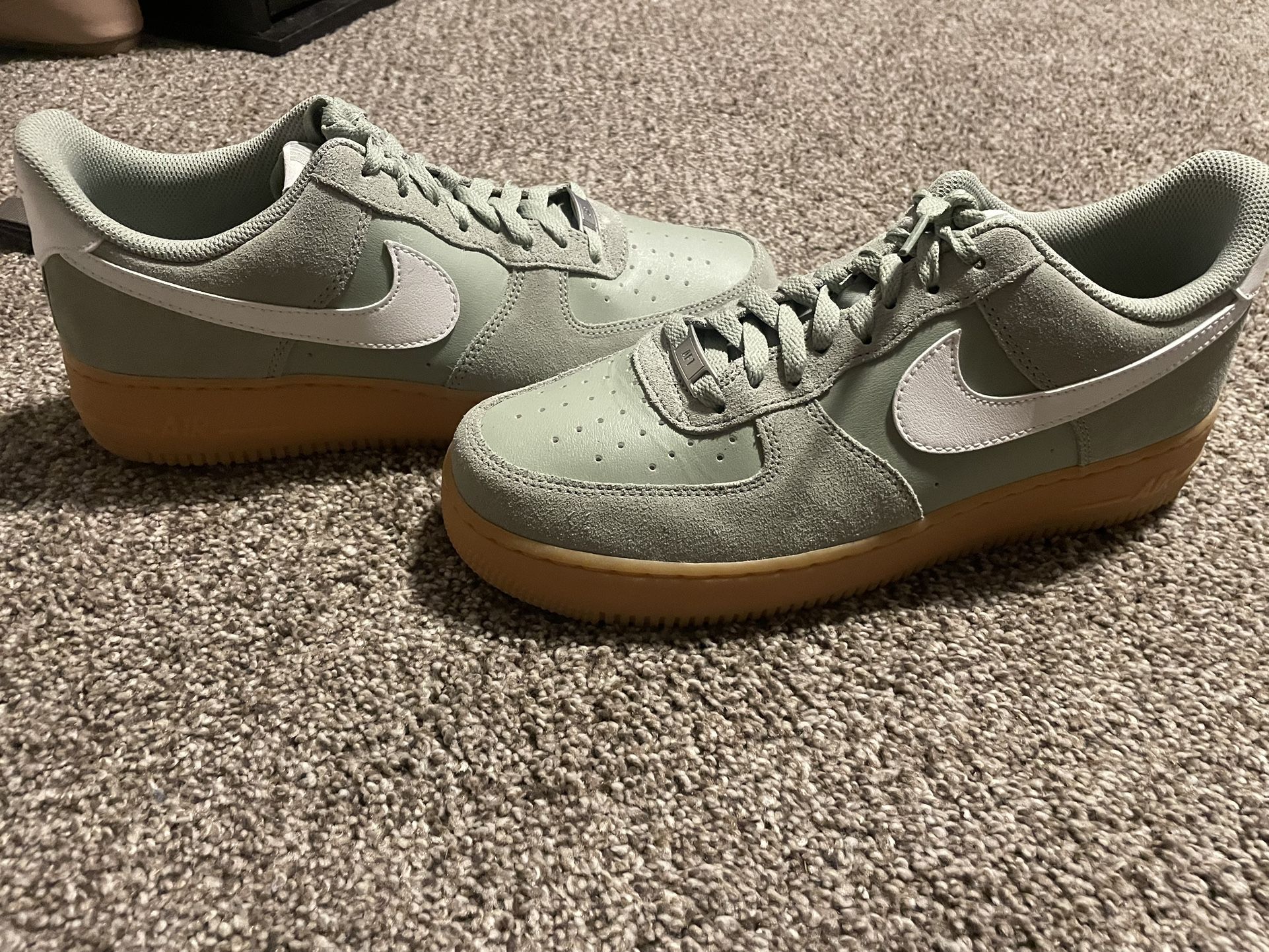 Nike Air Force 1