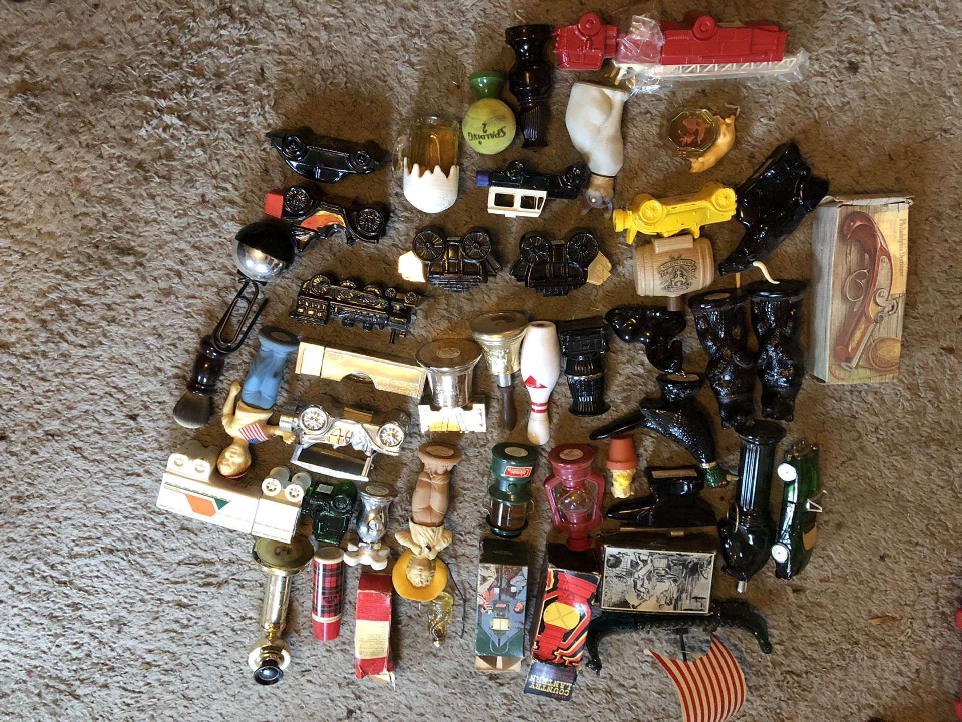 Avon bottle collection of 41
