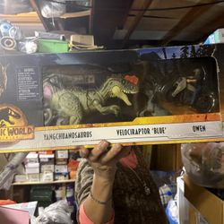 jurassic world yangchuanosaurus velociraptor blue owen