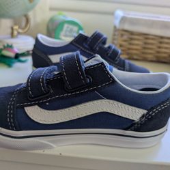 Kids Navy Vans - Size 9, Pick Up In River Park, Sacramento 