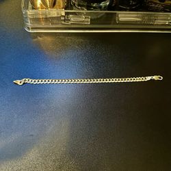 14k Flat Curb Gold Bracelet 