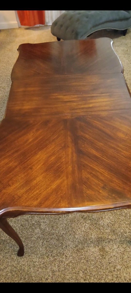 Dining Table Only (Can Fit 8 Chairs)