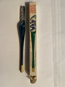 Glass cutter