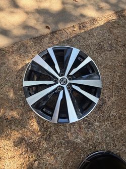 Nissan Altima rim