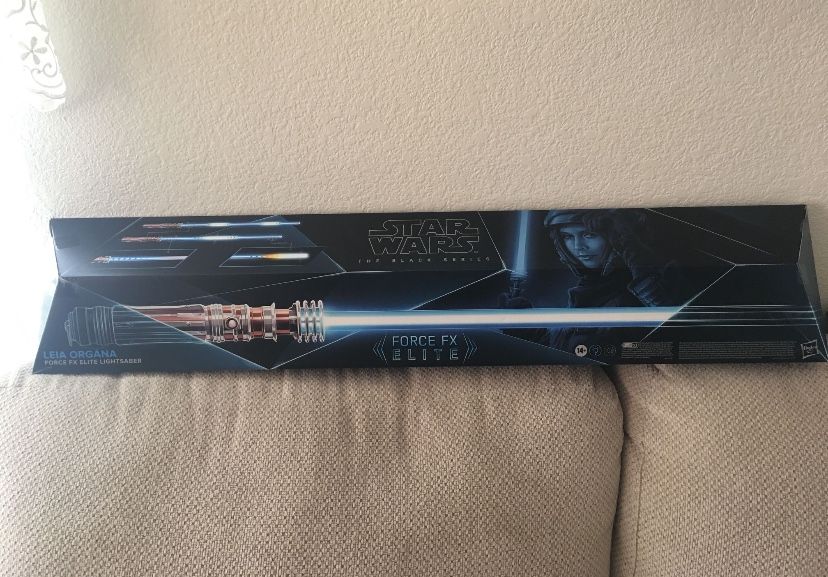 Star Wars Princess Leias FX Lightsaber