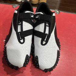Puma Mostró Size 9.5 No Box But New 