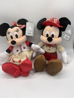 2022 Disney Mickey Mouse & Minnie Mouse Valentines Day Plush 13in Set 