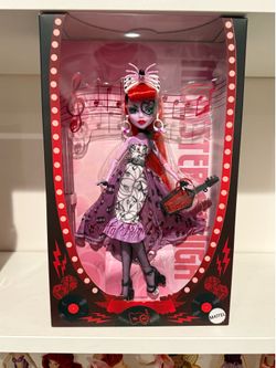 Monster High Operetta Outta Fright Doll Fang Club Exclusive New