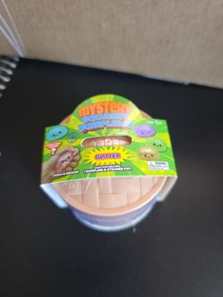 Mystery Glitter Dumpling