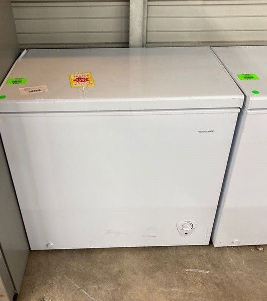 Frigidaire FFFC07M U W