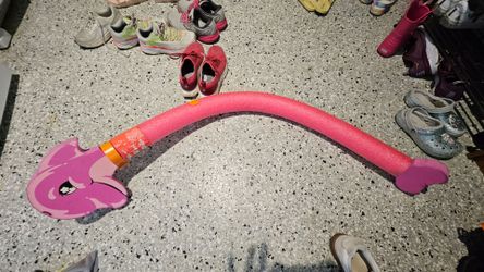 Dolphin pool noodle - new