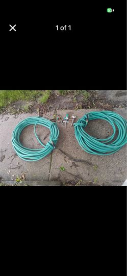 2 garden hoses with connectors
