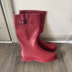 Women’s Wellington Knee High Rain Boots