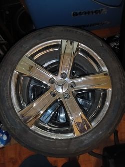 Mercedes 18in 255/45 R18 5-Spoke Wheels