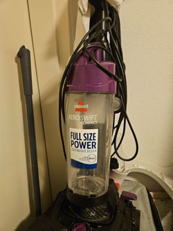 : Bissell AeroSwift Compact Bagless Vacuum Cleaner - Works Great