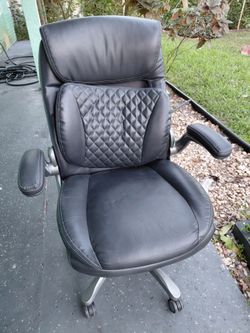 🪑 Executive Leather Office Chair – Great Condition!