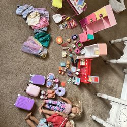 75$ Lot Of Our Generation Dolls And Accessories