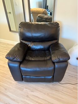 Real Leather Recliner need gone asap