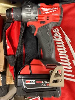 M18 FUEL Gen 4 1/2” Hammer Drill/Driver with 5.0 battery