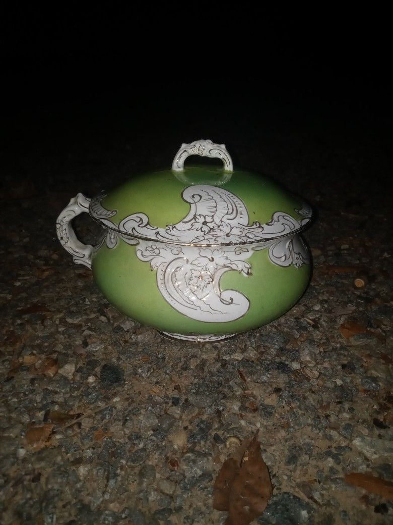 Very Large Antique Bowl With Lid Stamped La Belle China