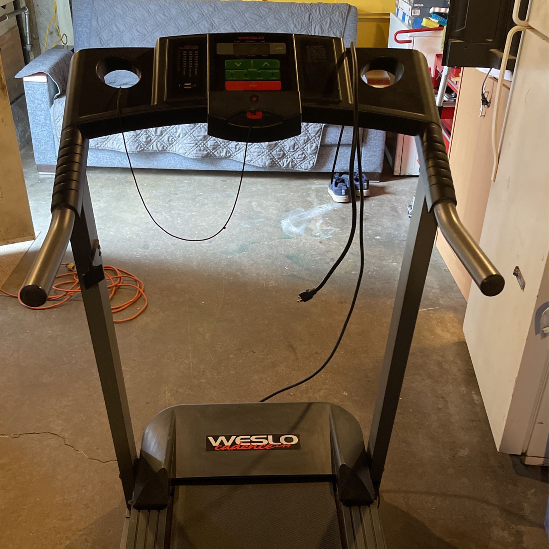 WESLO cadence C44 Treadmill
