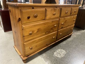 Solid Pine Traditional 8-Drawer Lowboy Dresser