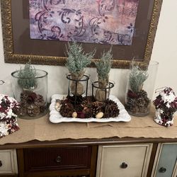 Holiday Christmas Farmhouse Decor Prices $10-$34 Each 