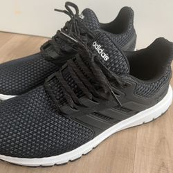 Adidas Boost Shoes, Mens 9/Womens 10.5