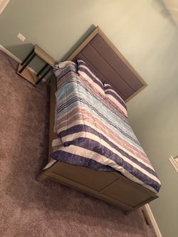 Queen headboard bed frame with foundation and box and mattress