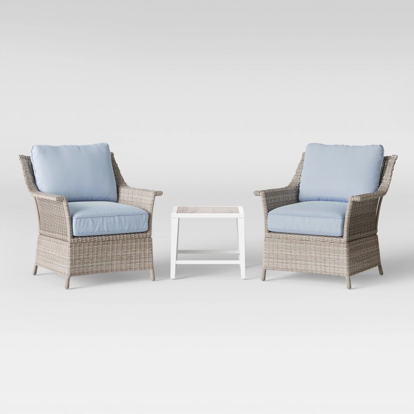 NEW...all-weather 3pc Chat Set With 2-Large chairs with cushions has a beautiful beachy look