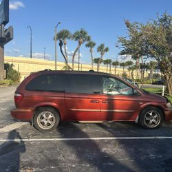2006 Chrysler Minivan