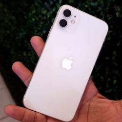 iPhone 11 , Factory Unlocked,  Excellent Condition Like New 
